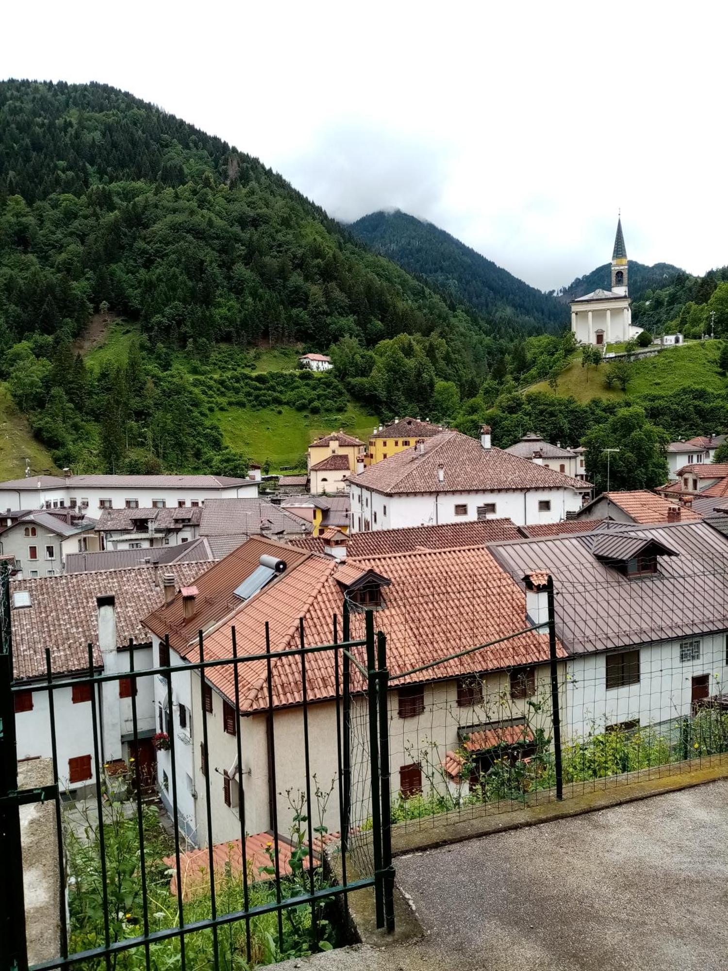 Albergo Diffuso Paularo Extérieur photo